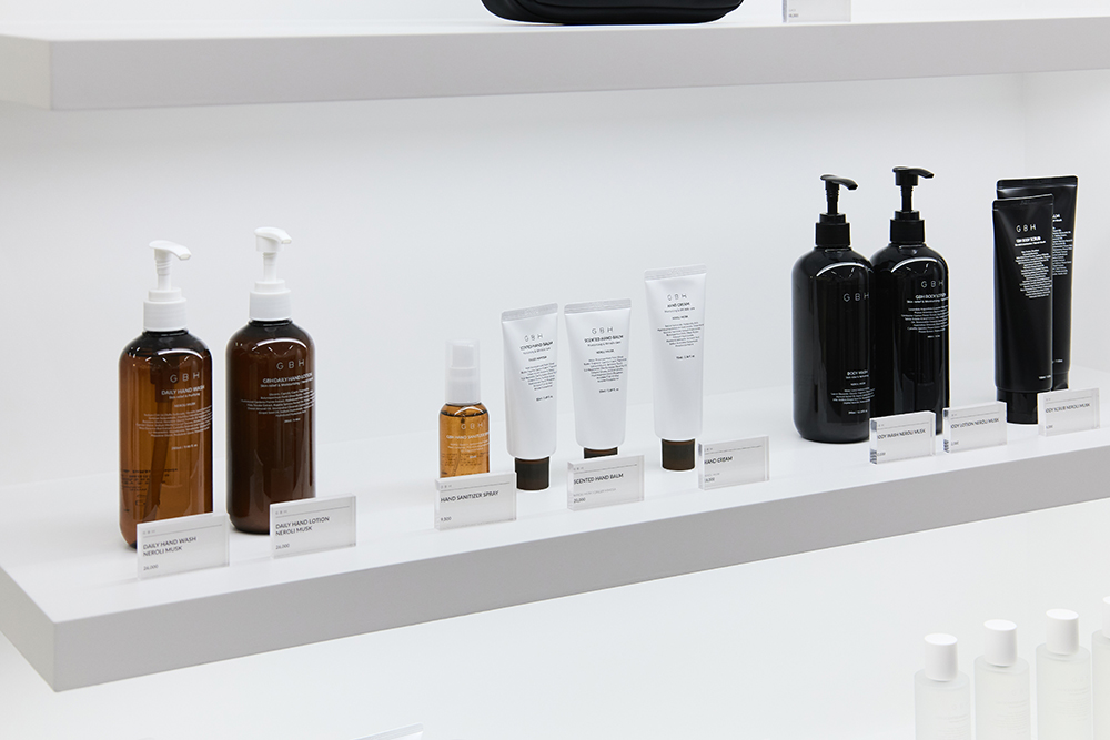 '쓰임의 가치' 지비에이치(GBH), 갤러리아 웨스트점 오픈 1606-Image